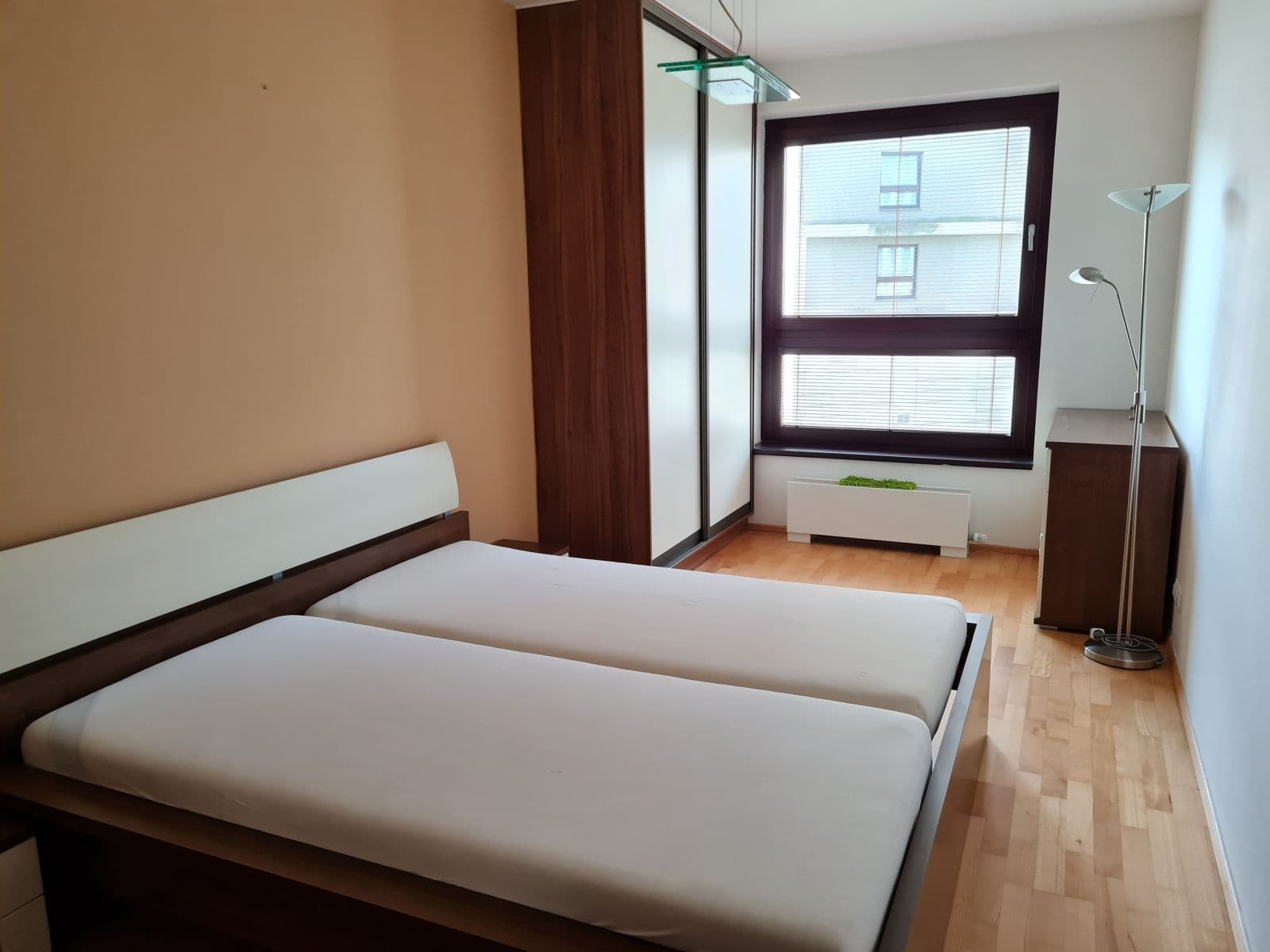 Prenájom bytu 2-izbový 62 m², U Uranie, Praha, Praha Prenájom bytu 2-izbový 62 m², U Uranie, Praha, Praha