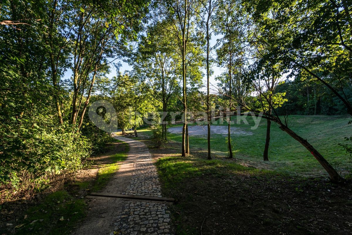 Prenájom bytu 2-izbový 62 m², Klímova, Praha, Praha Prenájom bytu 2-izbový 62 m², Klímova, Praha, Praha