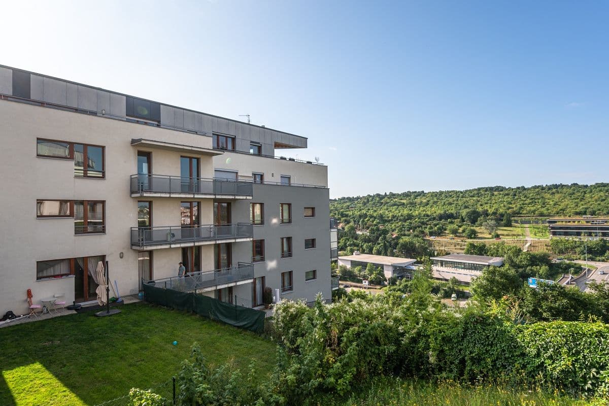 Prenájom bytu 2-izbový 62 m², Klímova, Praha, Praha Prenájom bytu 2-izbový 62 m², Klímova, Praha, Praha