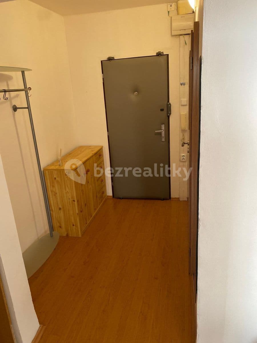 Prenájom bytu 2-izbový 41 m², Daškova, Praha, Praha Prenájom bytu 2-izbový 41 m², Daškova, Praha, Praha