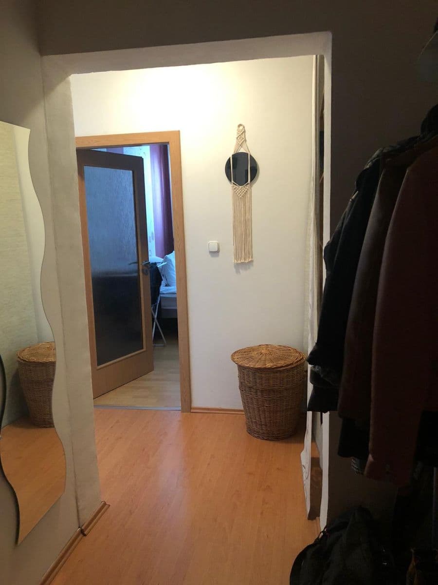Prenájom bytu 2-izbový 41 m², Daškova, Praha, Praha Prenájom bytu 2-izbový 41 m², Daškova, Praha, Praha