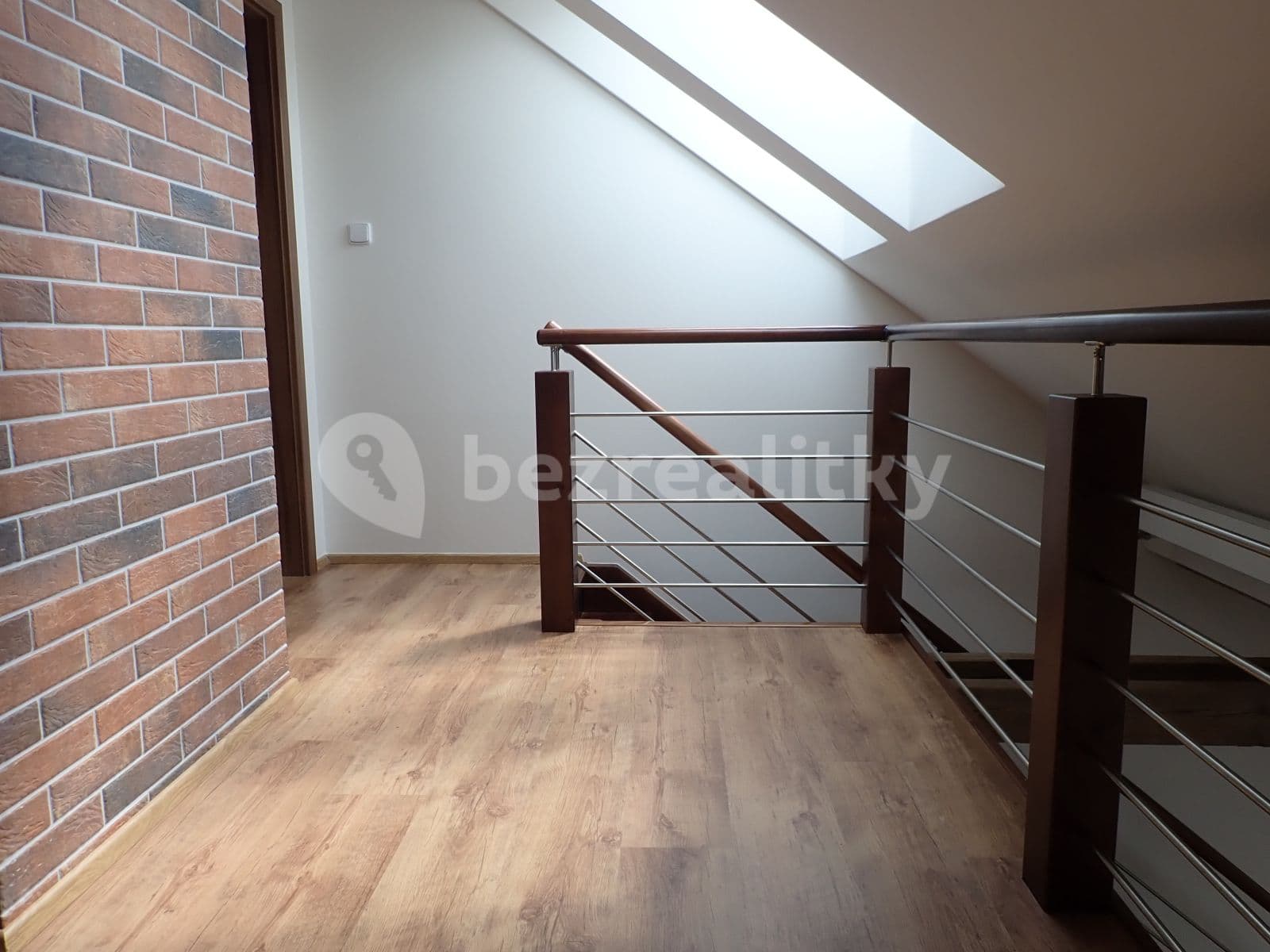 Prenájom bytu 3-izbový 72 m², Brožíkova, Praha, Praha Prenájom bytu 3-izbový 72 m², Brožíkova, Praha, Praha