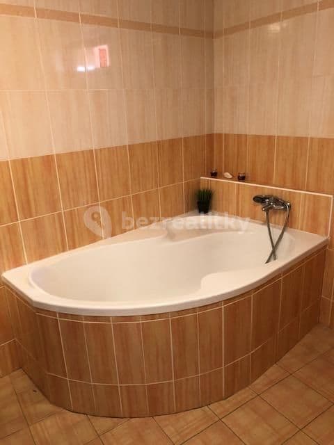 Prenájom domu 110 m², pozemok 100 m², Turinského, Poděbrady, Středočeský kraj Prenájom domu 110 m², pozemok 100 m², Turinského, Poděbrady, Středočeský kraj