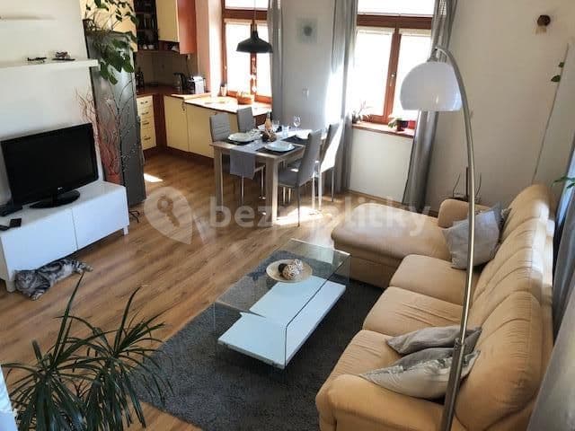 Prenájom domu 110 m², pozemok 100 m², Turinského, Poděbrady, Středočeský kraj Prenájom domu 110 m², pozemok 100 m², Turinského, Poděbrady, Středočeský kraj