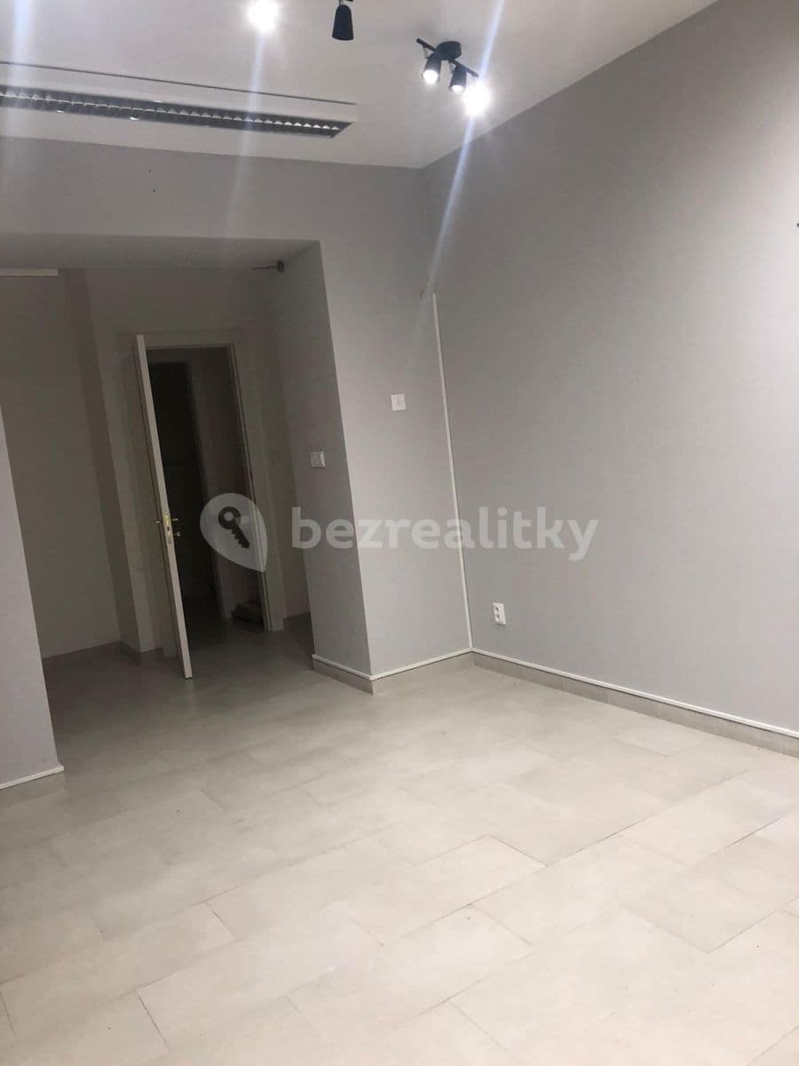 Prenájom nebytového priestoru 34 m², Záhřebská, Praha, Praha Prenájom nebytového priestoru 34 m², Záhřebská, Praha, Praha