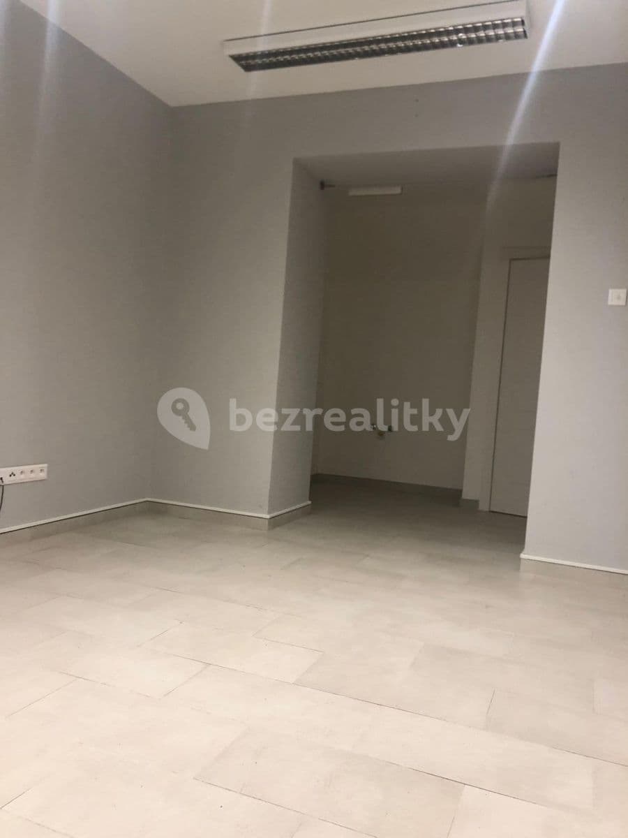 Prenájom nebytového priestoru 34 m², Záhřebská, Praha, Praha Prenájom nebytového priestoru 34 m², Záhřebská, Praha, Praha
