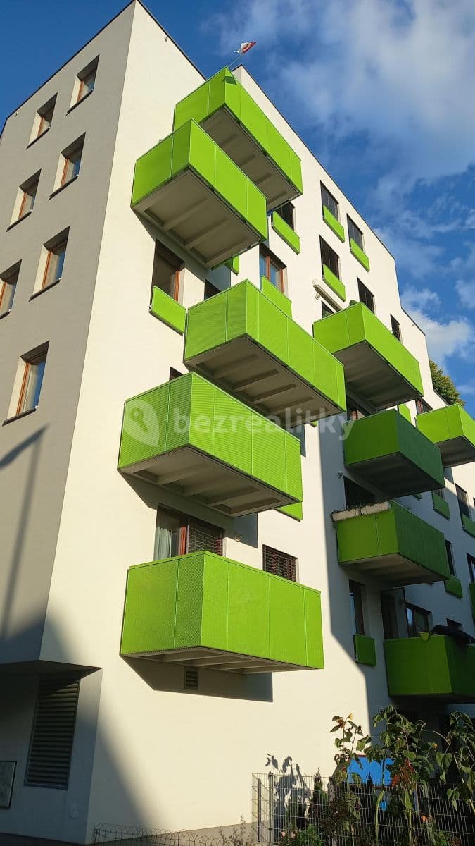Prenájom bytu 2-izbový 42 m², U Hranic, Praha, Praha Prenájom bytu 2-izbový 42 m², U Hranic, Praha, Praha