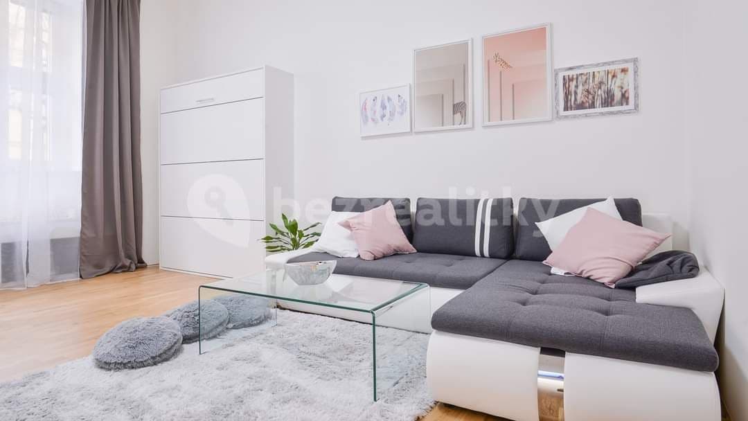 Prenájom bytu 2-izbový 74 m², Baranova, Praha, Praha Prenájom bytu 2-izbový 74 m², Baranova, Praha, Praha