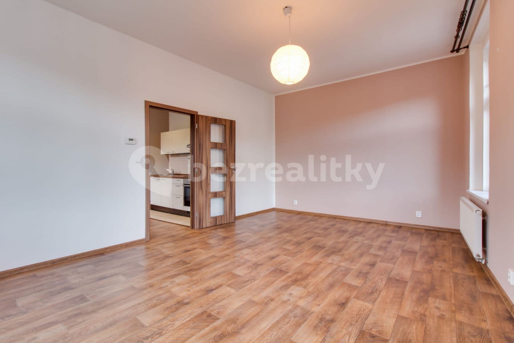 Prenájom bytu 1-izbový 54 m², U Kavalírky, Praha, Praha Prenájom bytu 1-izbový 54 m², U Kavalírky, Praha, Praha
