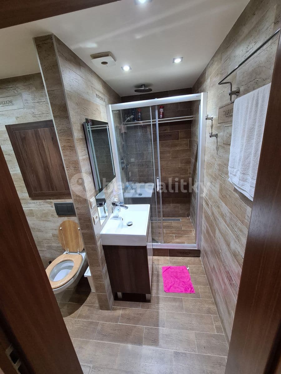 Prenájom bytu 3-izbový 75 m², Vejrostova, Brno, Jihomoravský kraj Prenájom bytu 3-izbový 75 m², Vejrostova, Brno, Jihomoravský kraj