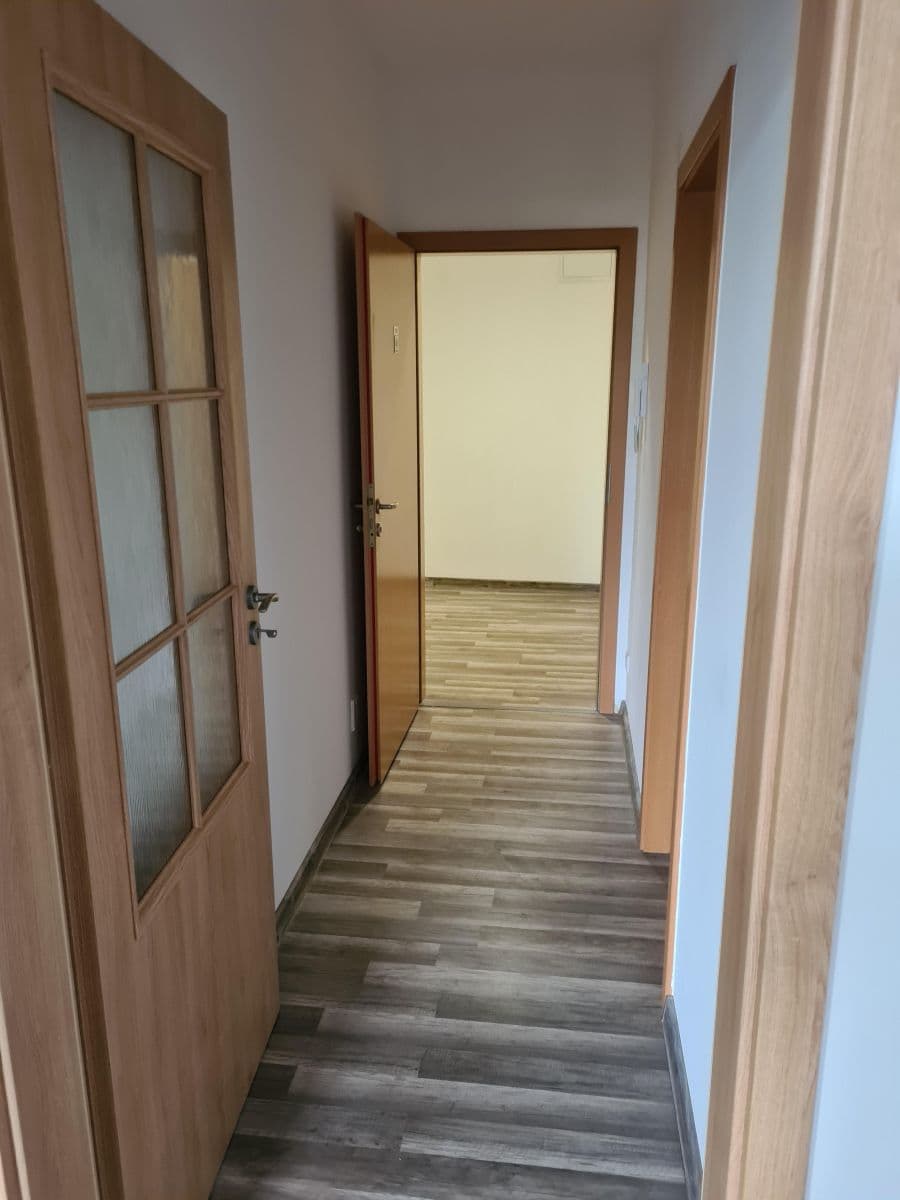 Prenájom bytu 1-izbový 55 m², Masarykovo náměstí, Brandýs nad Labem-Stará Boleslav, Středočeský kraj Prenájom bytu 1-izbový 55 m², Masarykovo náměstí, Brandýs nad Labem-Stará Boleslav, Středočeský kraj