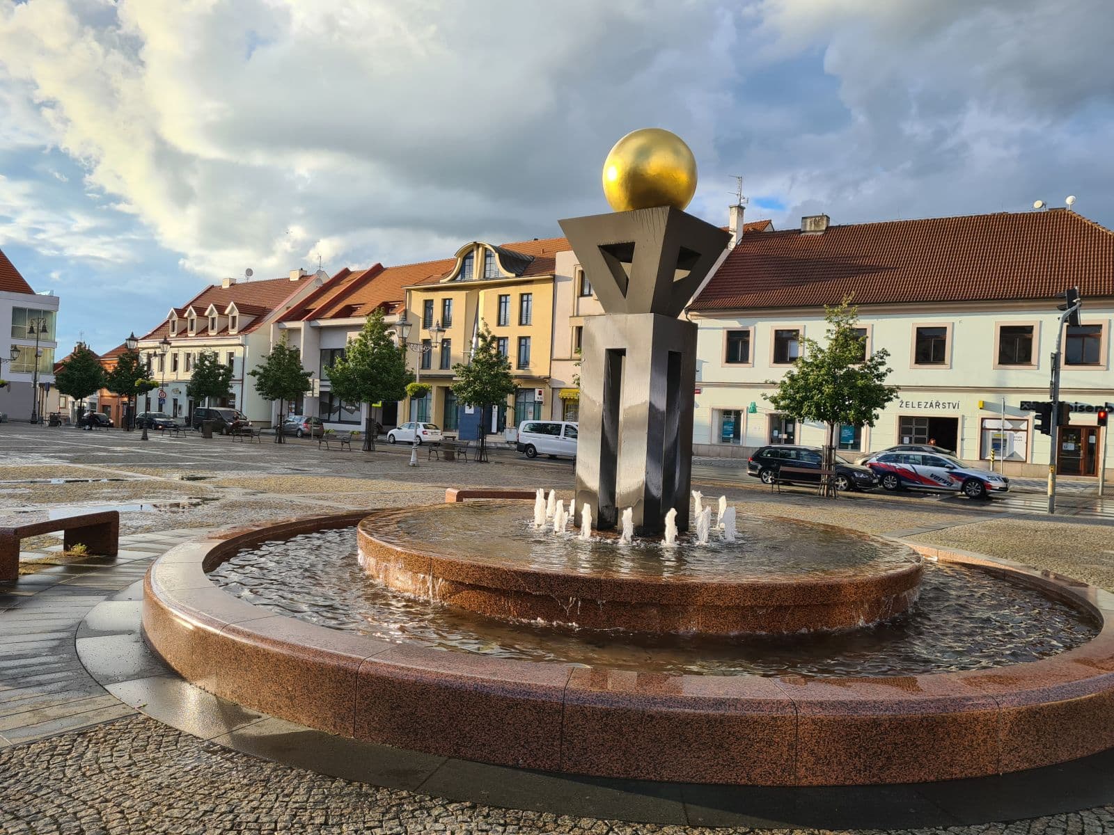 Prenájom bytu 1-izbový 55 m², Masarykovo náměstí, Brandýs nad Labem-Stará Boleslav, Středočeský kraj Prenájom bytu 1-izbový 55 m², Masarykovo náměstí, Brandýs nad Labem-Stará Boleslav, Středočeský kraj