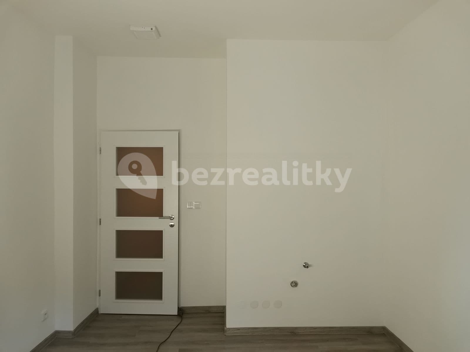 Prenájom bytu Garsoniéra 26 m², Na Míčánkách, Praha, Praha Prenájom bytu Garsoniéra 26 m², Na Míčánkách, Praha, Praha