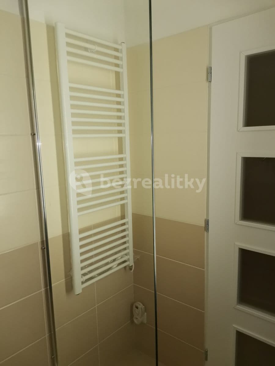 Prenájom bytu Garsoniéra 26 m², Na Míčánkách, Praha, Praha Prenájom bytu Garsoniéra 26 m², Na Míčánkách, Praha, Praha