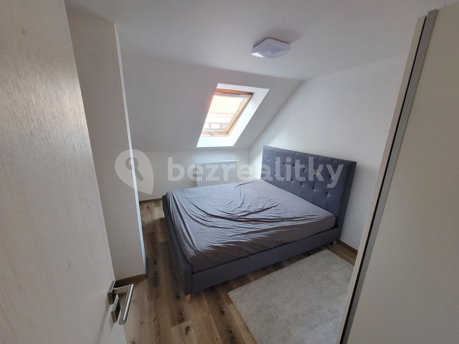 Prenájom bytu 2-izbový 56 m², Bezručova, Mikulov, Jihomoravský kraj Prenájom bytu 2-izbový 56 m², Bezručova, Mikulov, Jihomoravský kraj