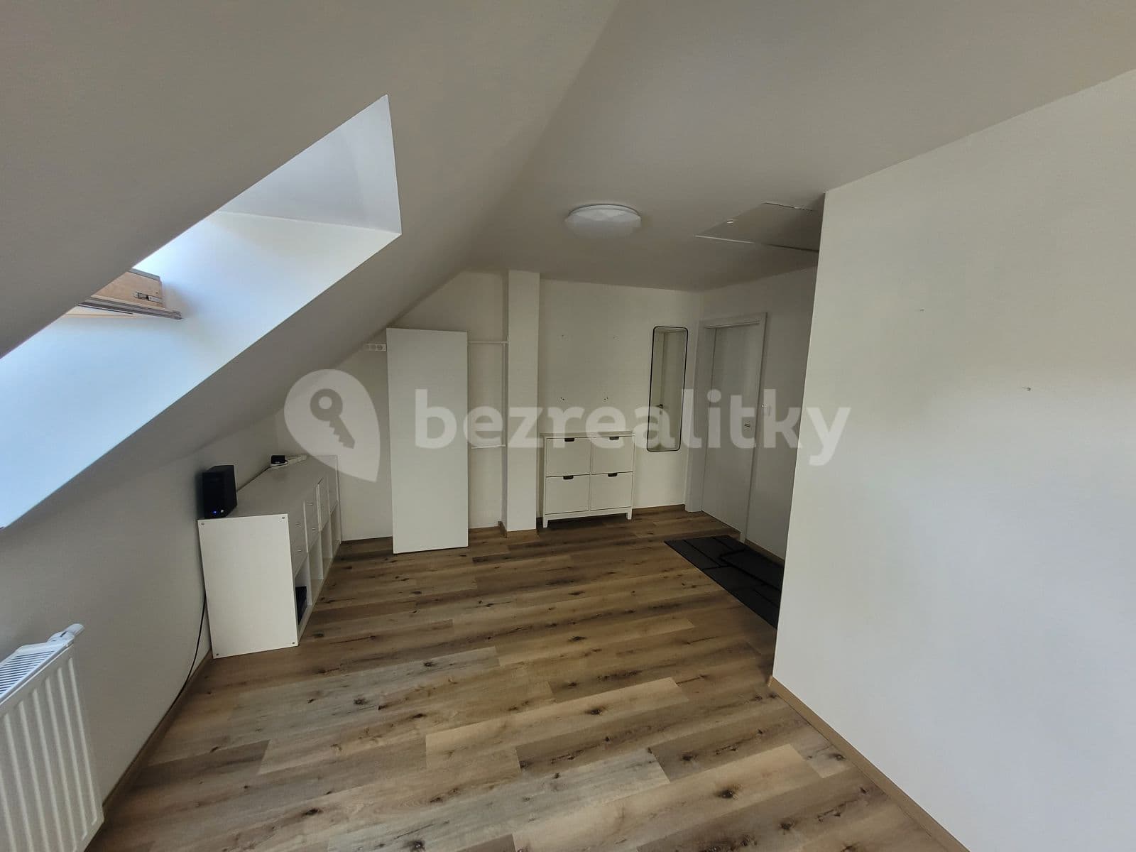 Prenájom bytu 2-izbový 56 m², Bezručova, Mikulov, Jihomoravský kraj Prenájom bytu 2-izbový 56 m², Bezručova, Mikulov, Jihomoravský kraj