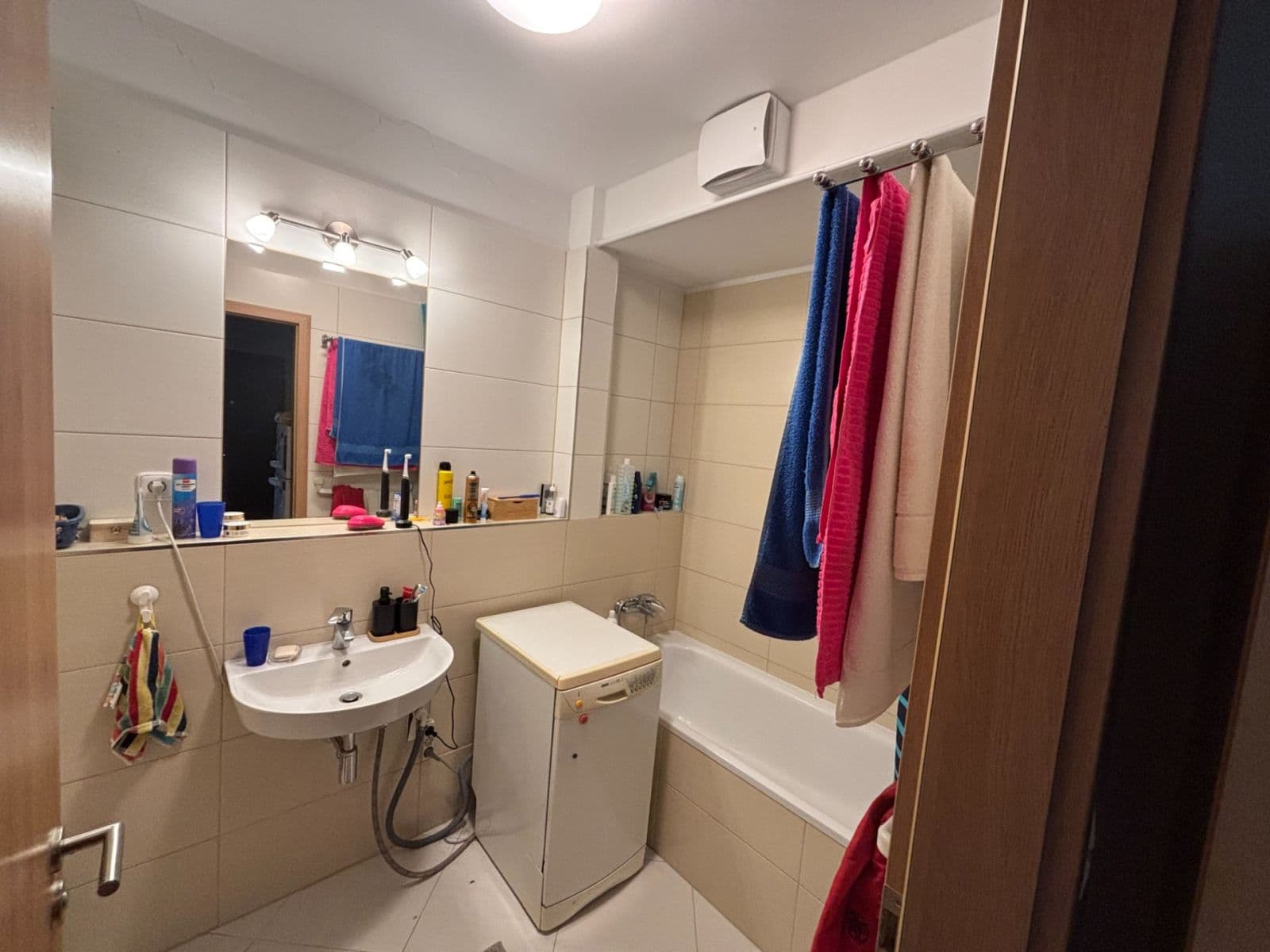 Prenájom bytu 2-izbový 64 m², Klánovická, Praha, Praha Prenájom bytu 2-izbový 64 m², Klánovická, Praha, Praha