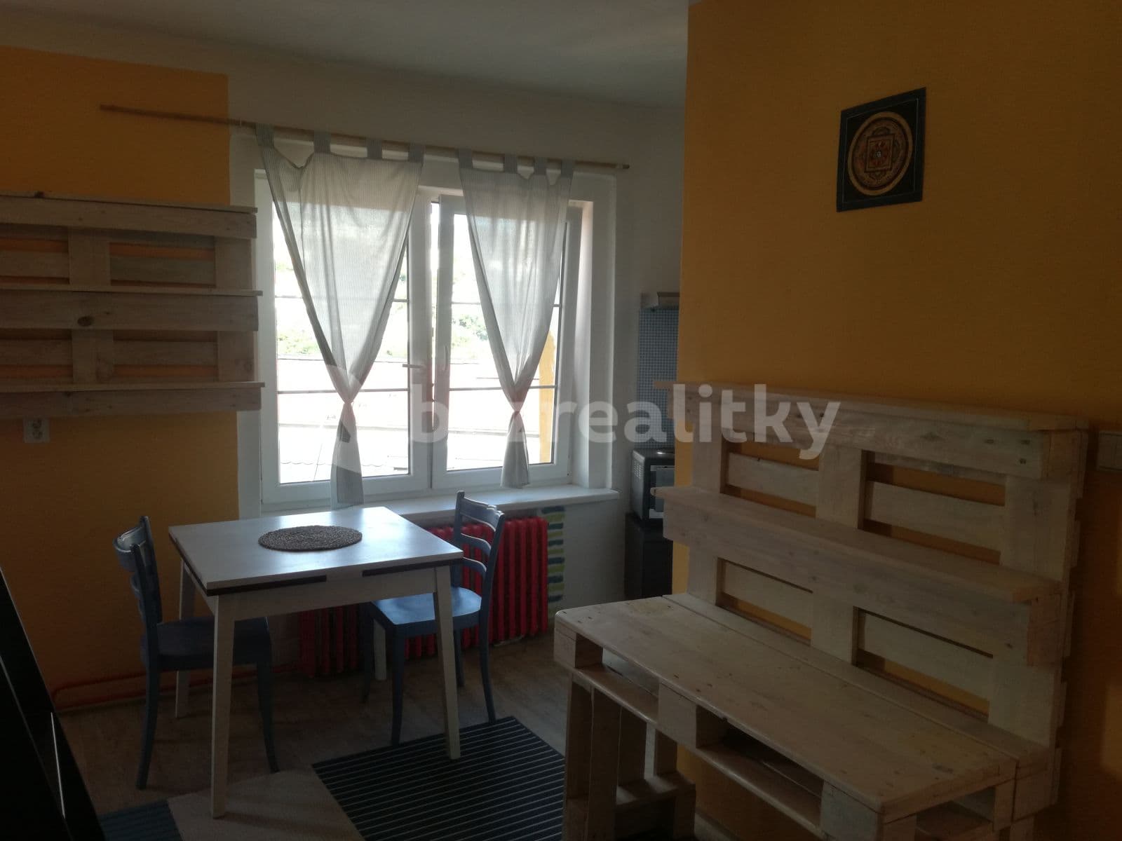 Prenájom bytu Garsoniéra 24 m², Palachova, Ústí nad Labem, Ústecký kraj Prenájom bytu Garsoniéra 24 m², Palachova, Ústí nad Labem, Ústecký kraj