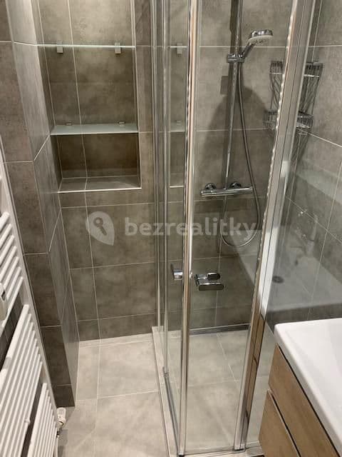 Prenájom bytu 3-izbový 73 m², Holekova, Bratislava - mestská časť Staré Mesto, Bratislavský kraj Prenájom bytu 3-izbový 73 m², Holekova, Bratislava - mestská časť Staré Mesto, Bratislavský kraj
