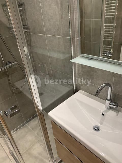 Prenájom bytu 3-izbový 73 m², Holekova, Bratislava - mestská časť Staré Mesto, Bratislavský kraj Prenájom bytu 3-izbový 73 m², Holekova, Bratislava - mestská časť Staré Mesto, Bratislavský kraj