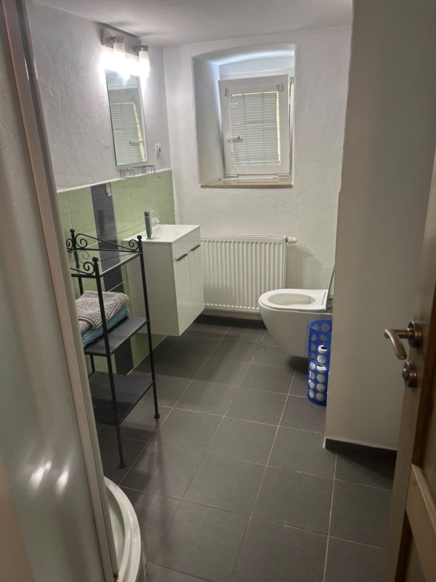 Prenájom bytu 3-izbový 70 m², Jírovcova, České Budějovice, Jihočeský kraj Prenájom bytu 3-izbový 70 m², Jírovcova, České Budějovice, Jihočeský kraj