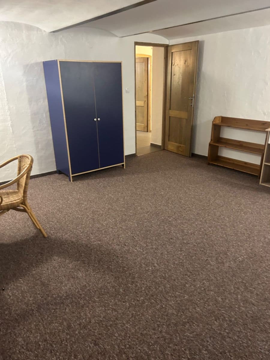 Prenájom bytu 3-izbový 70 m², Jírovcova, České Budějovice, Jihočeský kraj Prenájom bytu 3-izbový 70 m², Jírovcova, České Budějovice, Jihočeský kraj