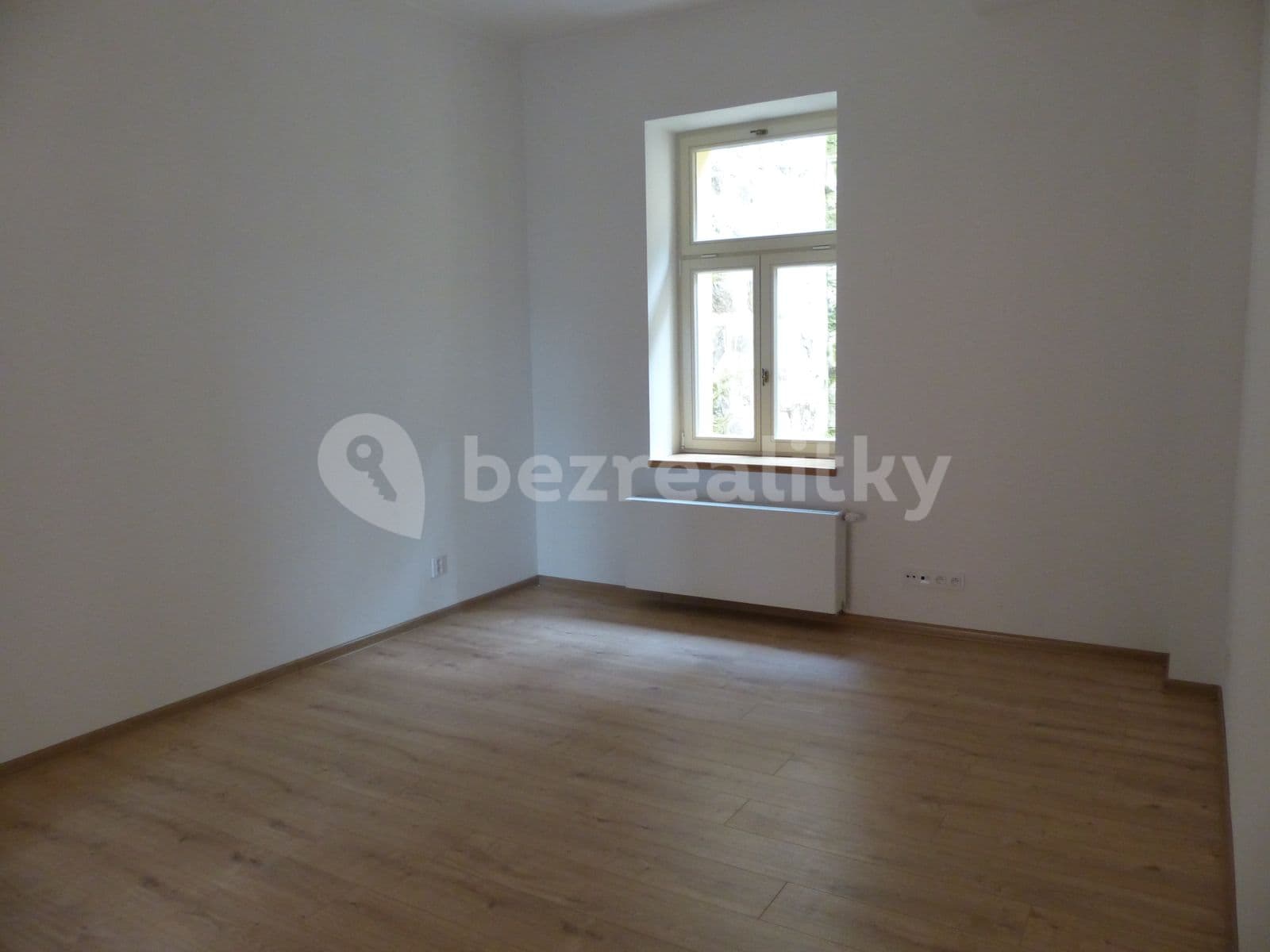 Prenájom bytu 2-izbový 75 m², Ondřejská, Karlovy Vary, Karlovarský kraj Prenájom bytu 2-izbový 75 m², Ondřejská, Karlovy Vary, Karlovarský kraj