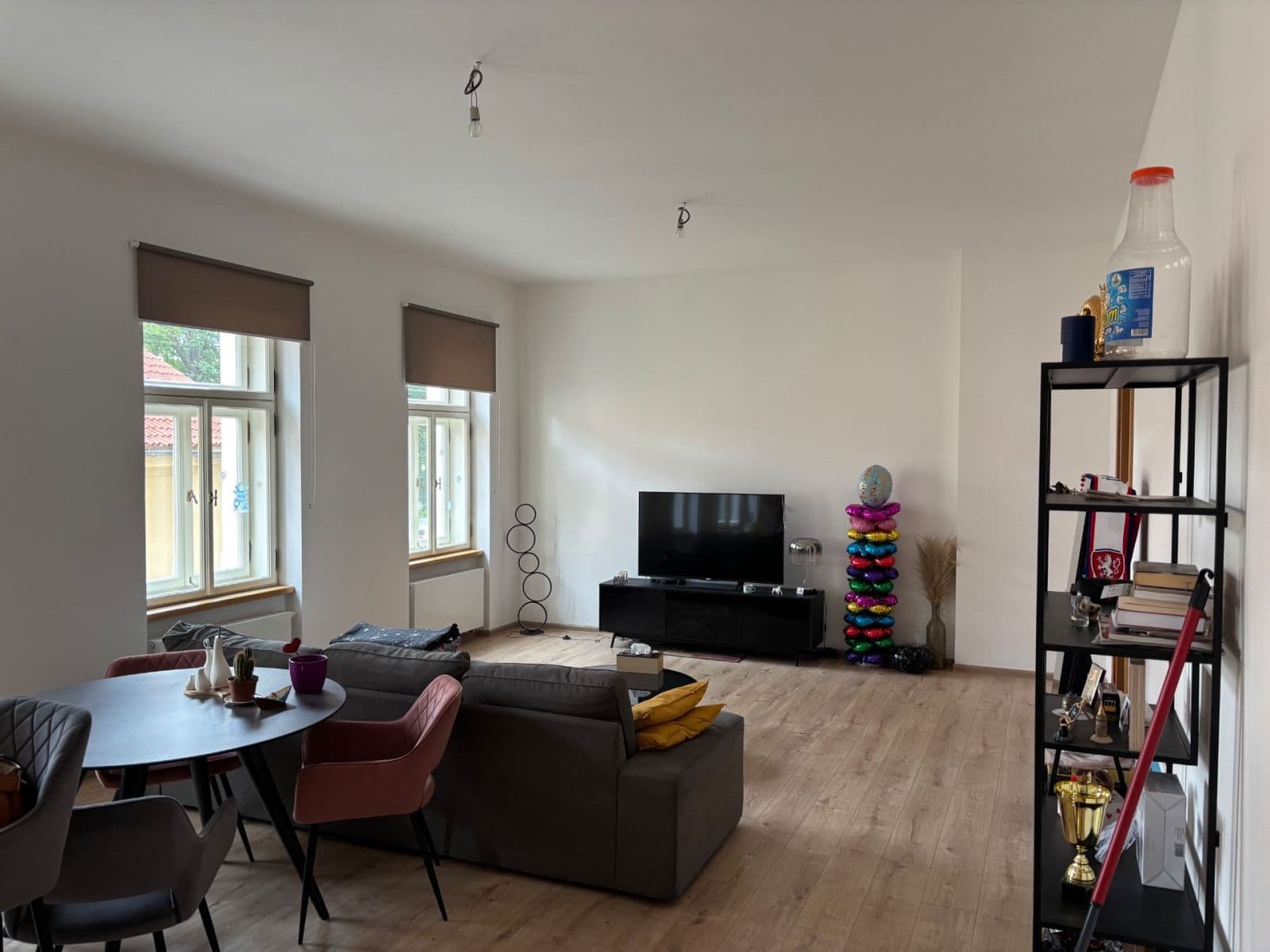 Prenájom bytu 2-izbový 75 m², Ondřejská, Karlovy Vary, Karlovarský kraj Prenájom bytu 2-izbový 75 m², Ondřejská, Karlovy Vary, Karlovarský kraj