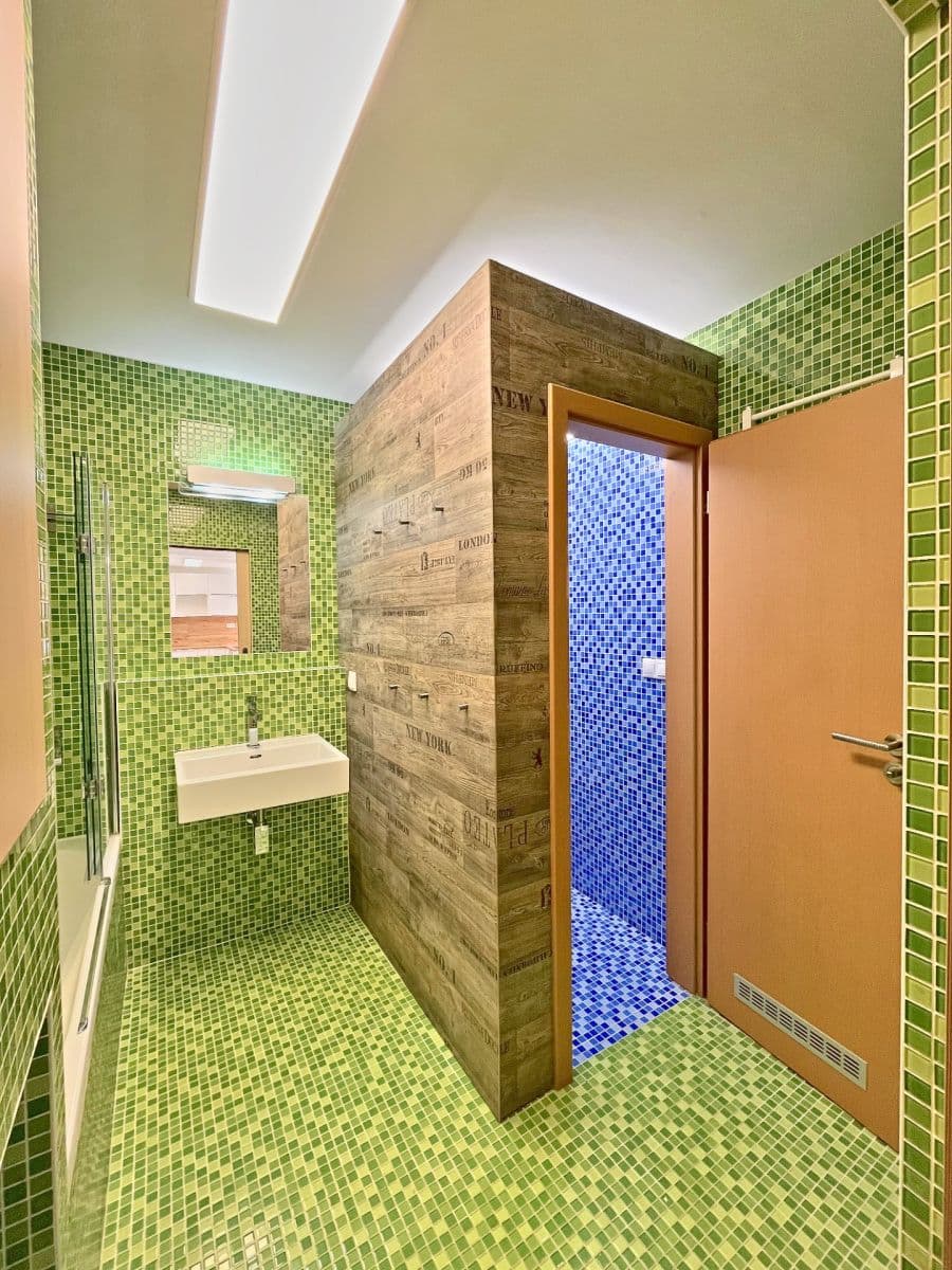 Prenájom bytu 3-izbový 64 m², Jurkovičova, Praha, Praha Prenájom bytu 3-izbový 64 m², Jurkovičova, Praha, Praha