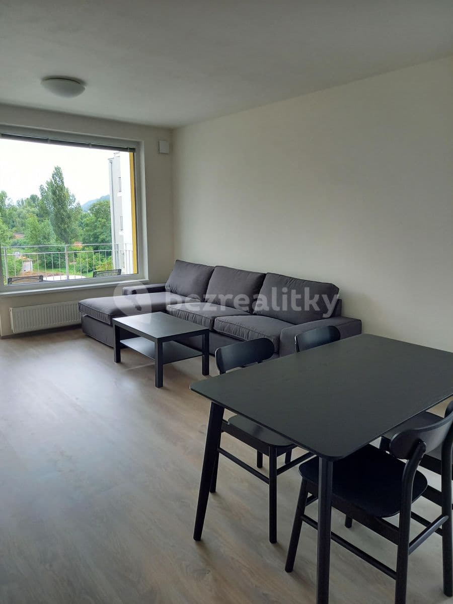 Prenájom bytu 3-izbový 76 m², Šífařská, Praha, Praha Prenájom bytu 3-izbový 76 m², Šífařská, Praha, Praha