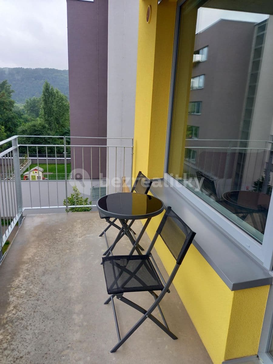 Prenájom bytu 3-izbový 76 m², Šífařská, Praha, Praha Prenájom bytu 3-izbový 76 m², Šífařská, Praha, Praha