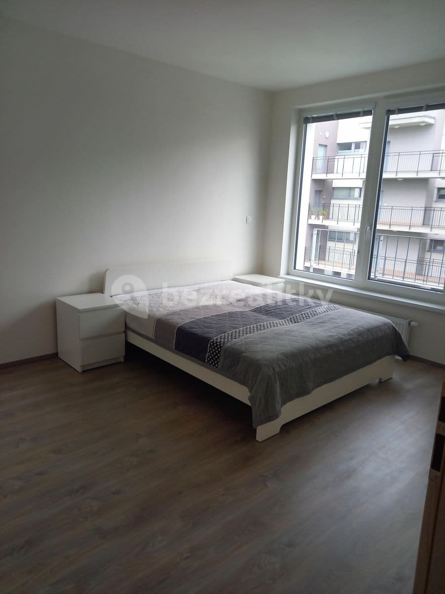 Prenájom bytu 3-izbový 76 m², Šífařská, Praha, Praha Prenájom bytu 3-izbový 76 m², Šífařská, Praha, Praha