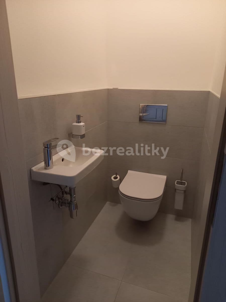 Prenájom bytu 3-izbový 76 m², Šífařská, Praha, Praha Prenájom bytu 3-izbový 76 m², Šífařská, Praha, Praha