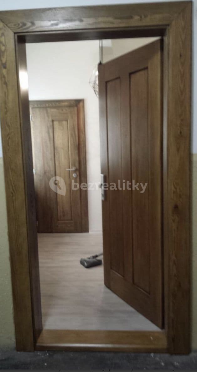 Prenájom bytu 2-izbový 49 m², Bořivojova, Praha, Praha Prenájom bytu 2-izbový 49 m², Bořivojova, Praha, Praha