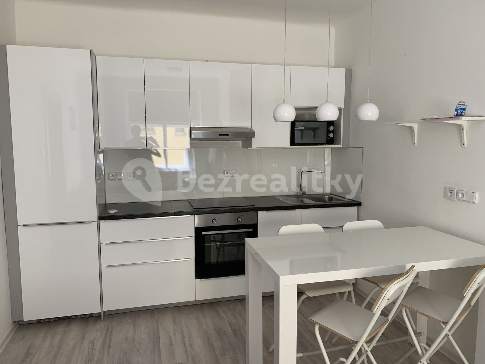 Prenájom bytu 2-izbový 49 m², Bořivojova, Praha, Praha Prenájom bytu 2-izbový 49 m², Bořivojova, Praha, Praha