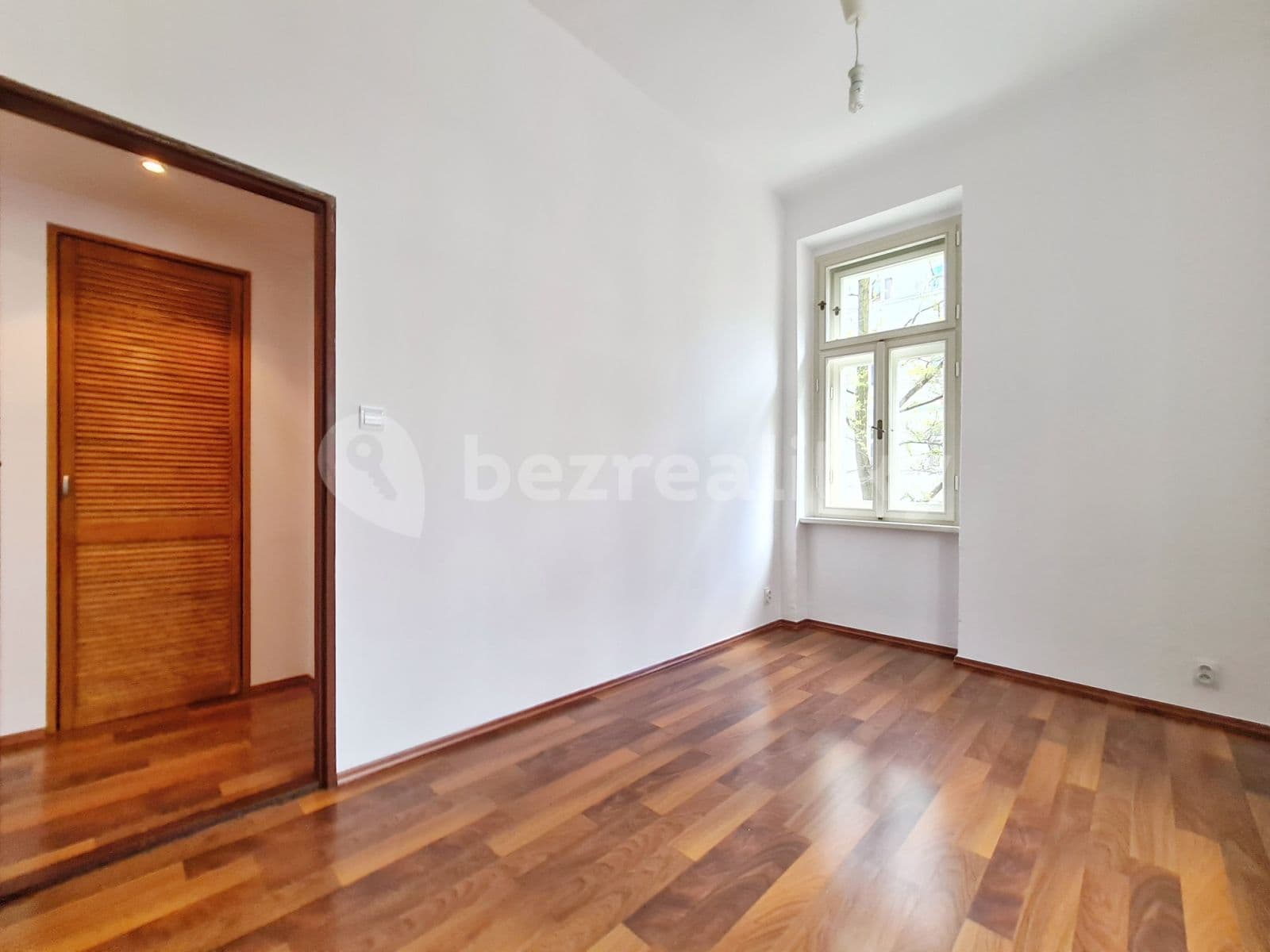 Prenájom bytu 3-izbový 53 m², Hartigova, Praha, Praha Prenájom bytu 3-izbový 53 m², Hartigova, Praha, Praha
