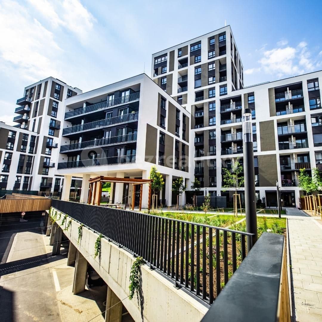 Prenájom garáže 13 m², Olgy Havlové, Praha, Praha Prenájom garáže 13 m², Olgy Havlové, Praha, Praha