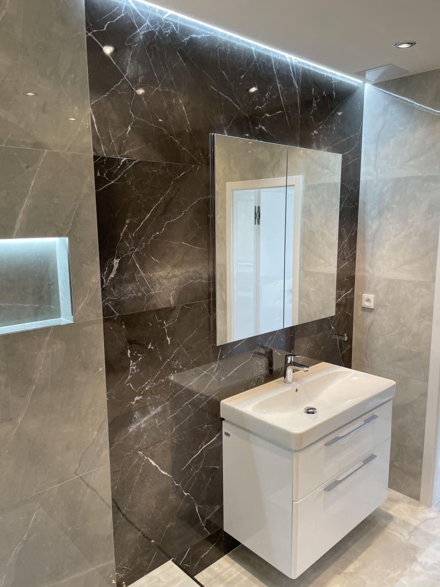 Prenájom bytu 3-izbový 70 m², Chotovická, Praha, Praha Prenájom bytu 3-izbový 70 m², Chotovická, Praha, Praha