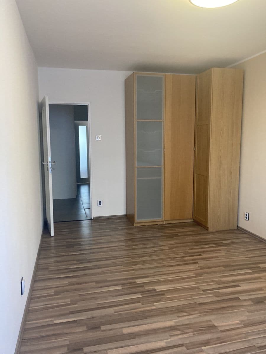 Prenájom bytu 3-izbový 78 m², náměstí Sítná, Kladno, Středočeský kraj Prenájom bytu 3-izbový 78 m², náměstí Sítná, Kladno, Středočeský kraj