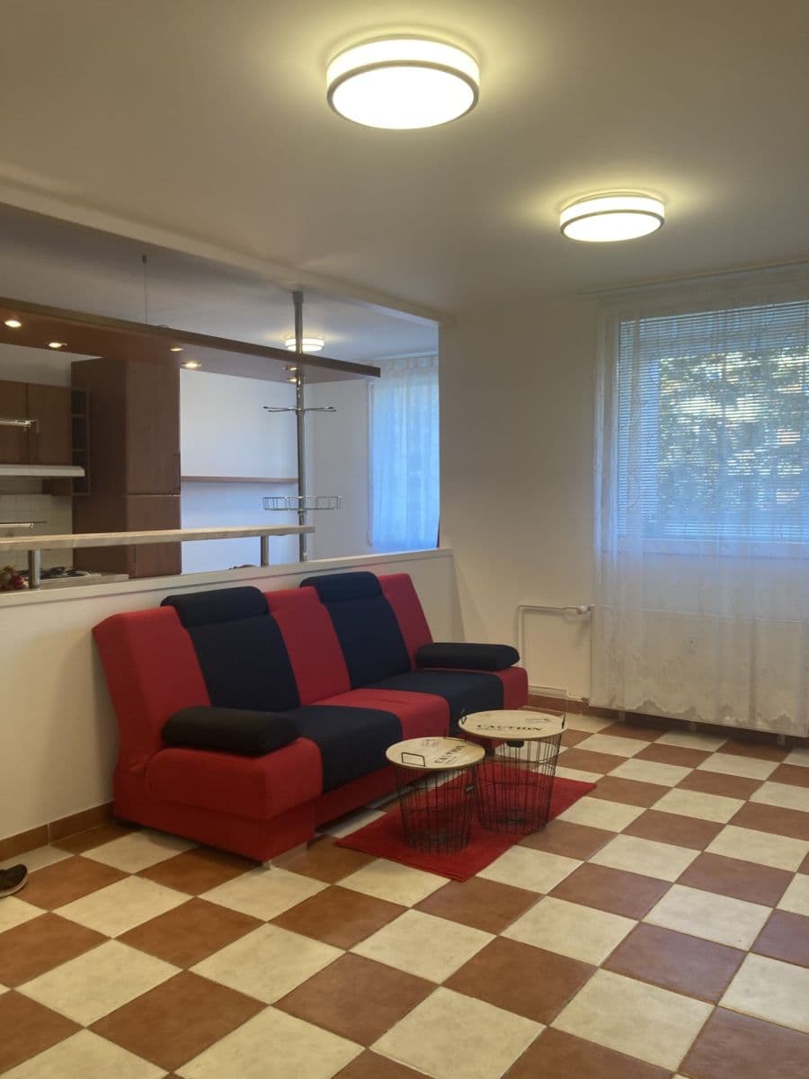 Prenájom bytu 3-izbový 78 m², náměstí Sítná, Kladno, Středočeský kraj Prenájom bytu 3-izbový 78 m², náměstí Sítná, Kladno, Středočeský kraj