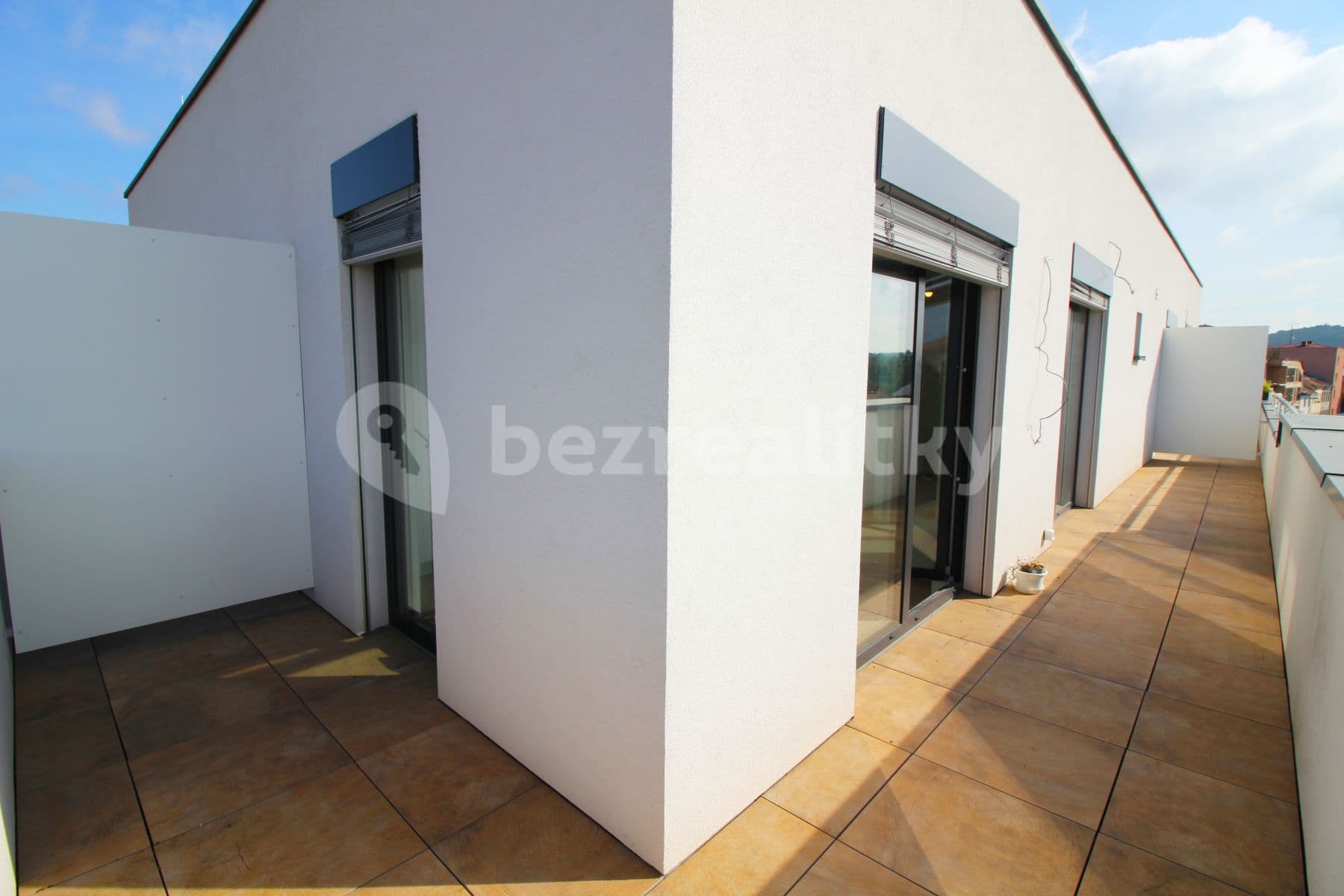 Prenájom bytu 1-izbový 37 m², Jeronýmova, Brno, Jihomoravský kraj Prenájom bytu 1-izbový 37 m², Jeronýmova, Brno, Jihomoravský kraj