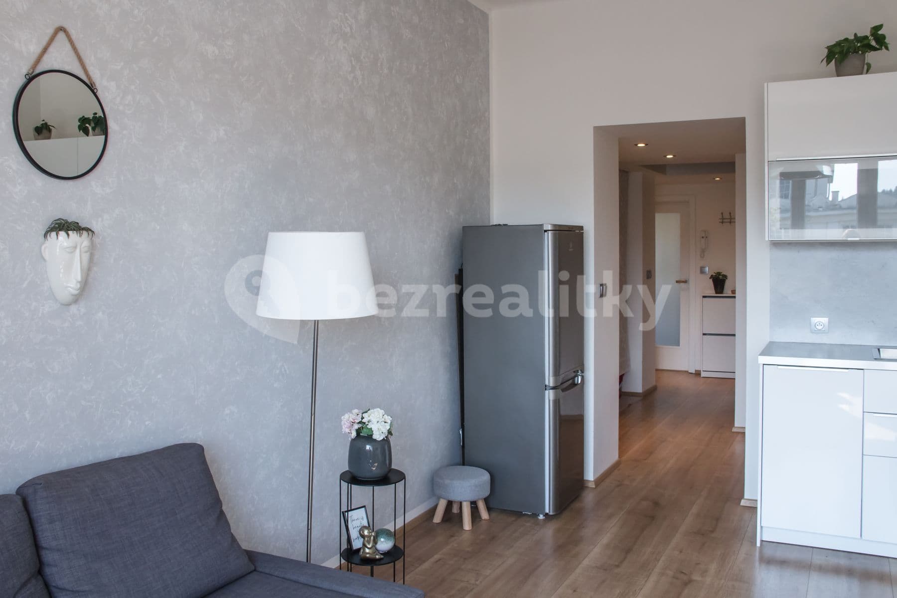 Prenájom bytu 2-izbový 50 m², Vodárenská, Praha, Praha Prenájom bytu 2-izbový 50 m², Vodárenská, Praha, Praha