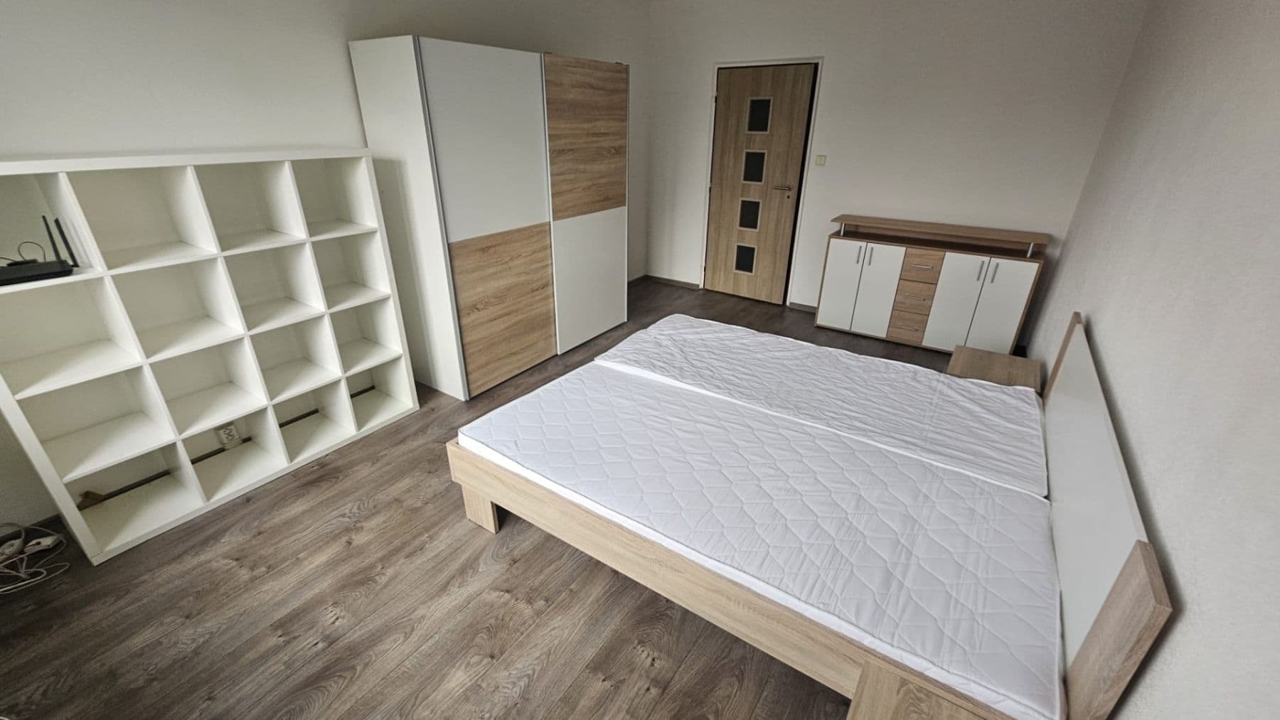 Prenájom bytu 1-izbový 44 m², Krašovská, Plzeň, Plzeňský kraj Prenájom bytu 1-izbový 44 m², Krašovská, Plzeň, Plzeňský kraj