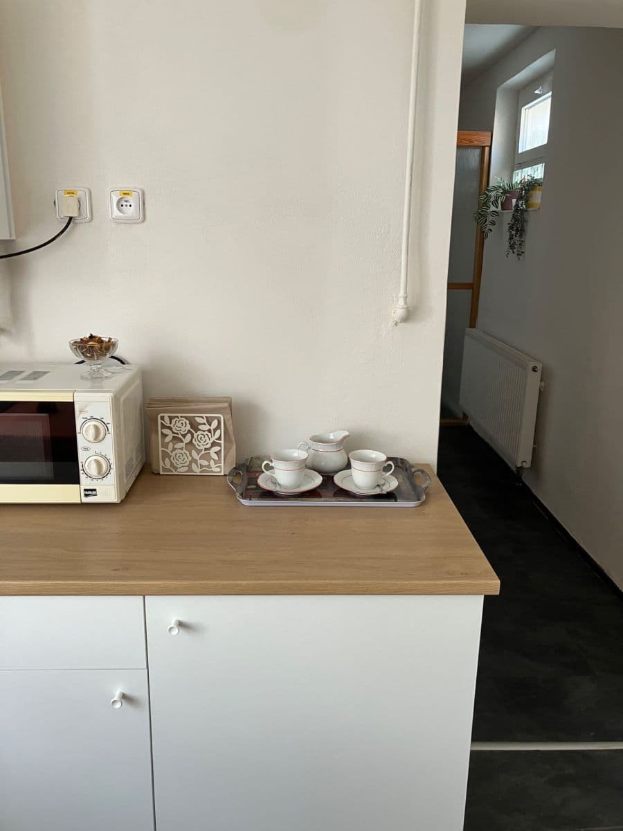 Prenájom bytu 2-izbový 45 m², Jamborova, Brno, Jihomoravský kraj Prenájom bytu 2-izbový 45 m², Jamborova, Brno, Jihomoravský kraj