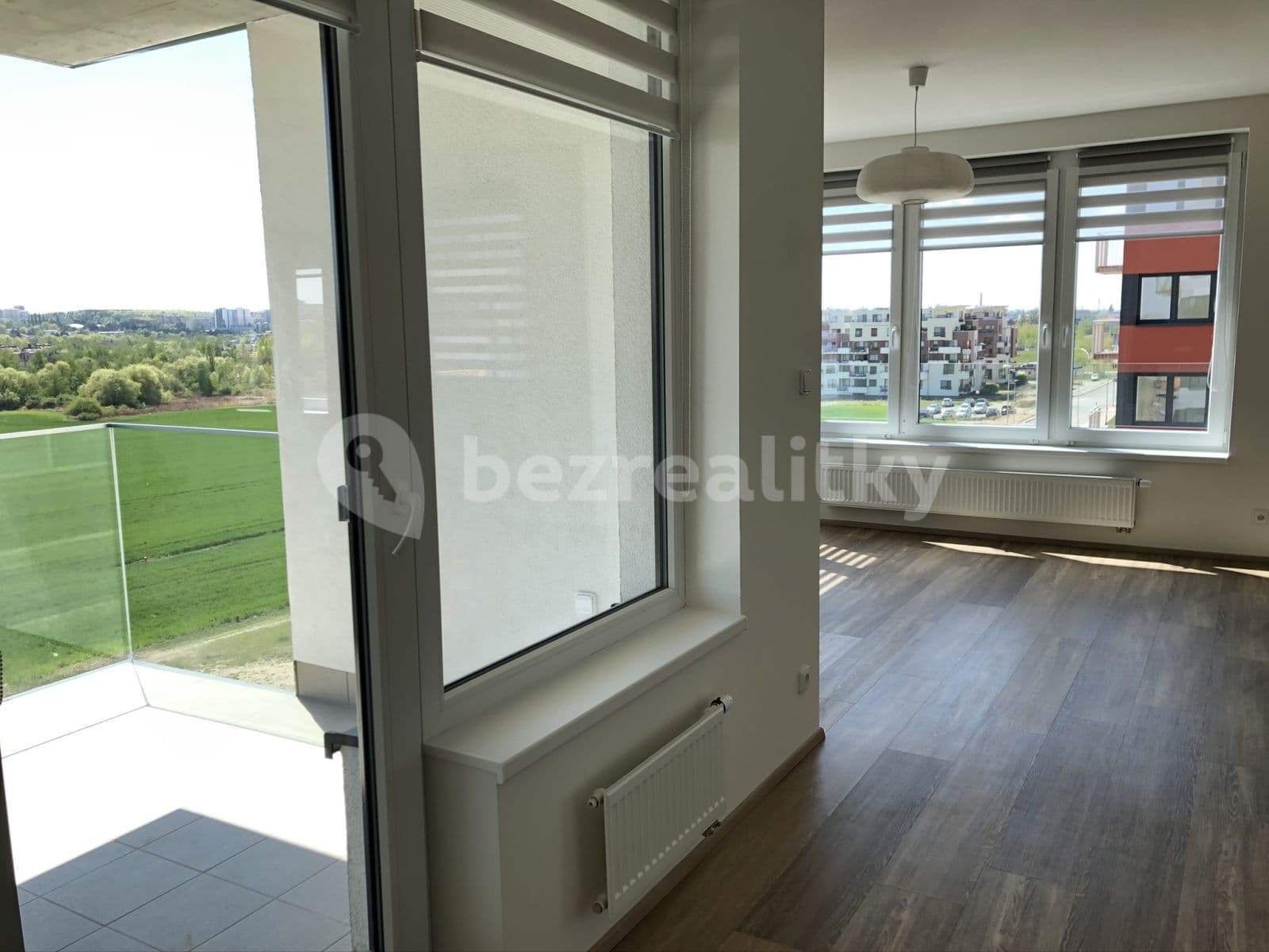 Prenájom bytu 1-izbový 54 m², Honzíkova, Praha, Praha Prenájom bytu 1-izbový 54 m², Honzíkova, Praha, Praha