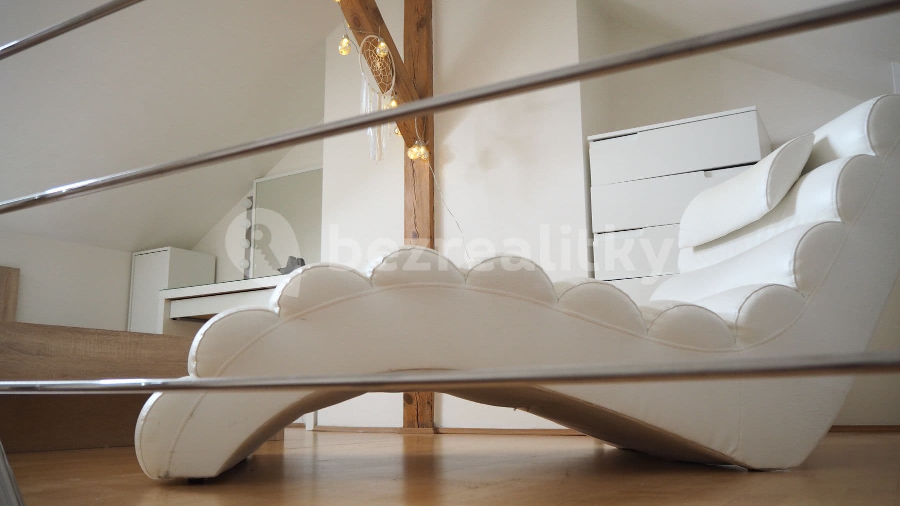 Prenájom bytu 3-izbový 60 m², Spolupráce, Praha, Praha Prenájom bytu 3-izbový 60 m², Spolupráce, Praha, Praha