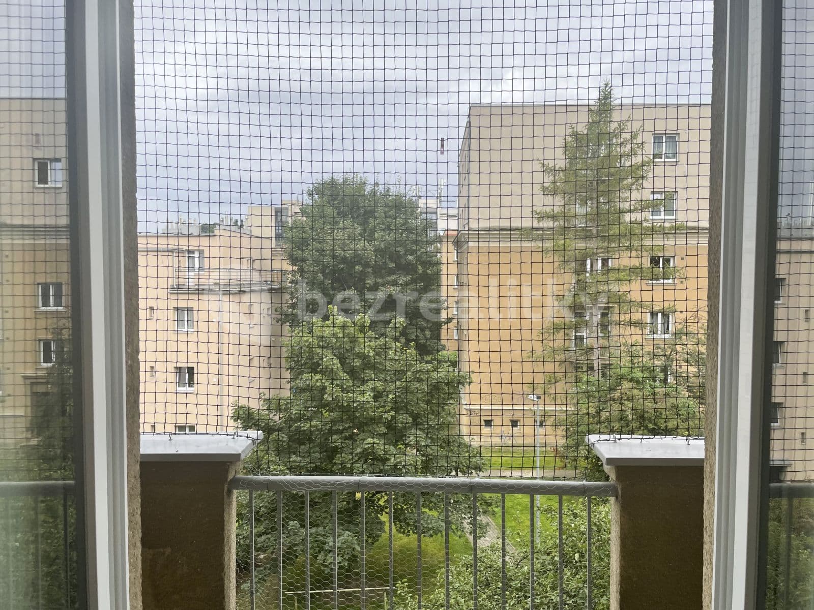 Prenájom bytu 2-izbový 70 m², Kladenská, Praha, Praha Prenájom bytu 2-izbový 70 m², Kladenská, Praha, Praha