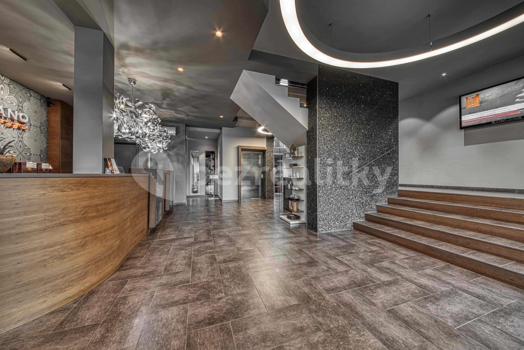 Prenájom nebytového priestoru 32 m², K sopce, Praha, Praha Prenájom nebytového priestoru 32 m², K sopce, Praha, Praha