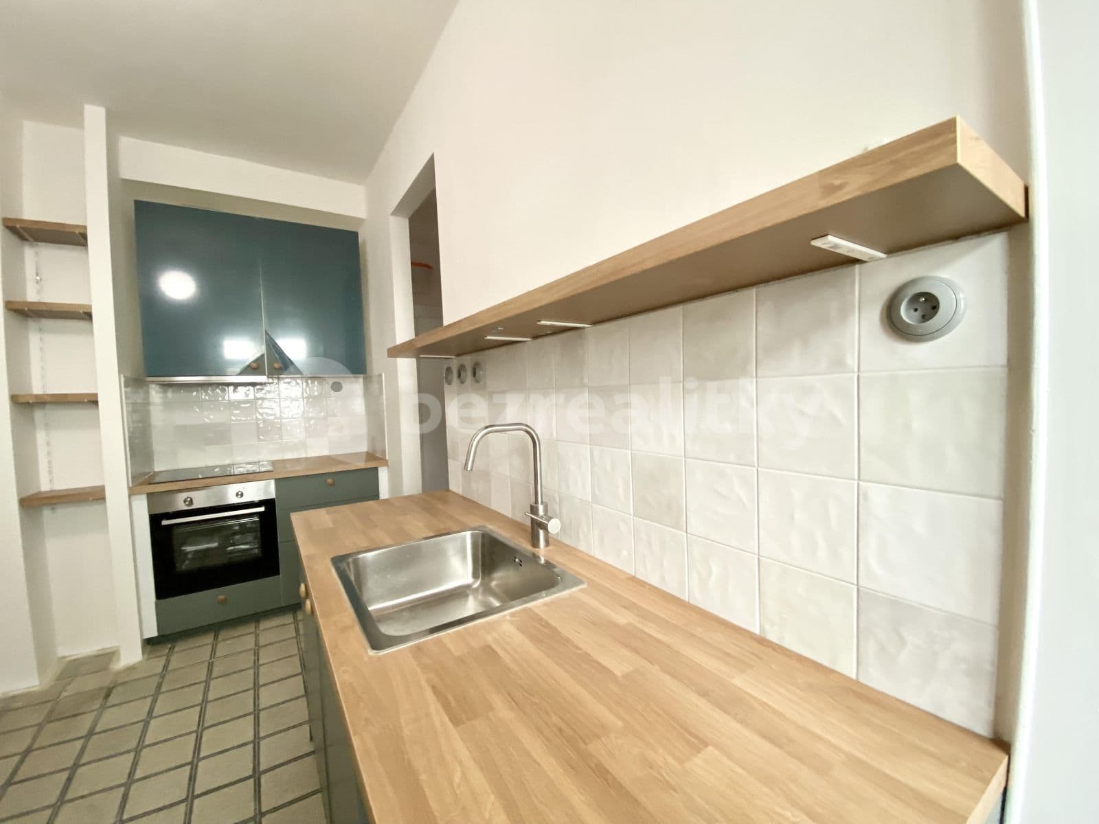 Prenájom bytu 1-izbový 37 m², Příční, Brno, Jihomoravský kraj Prenájom bytu 1-izbový 37 m², Příční, Brno, Jihomoravský kraj