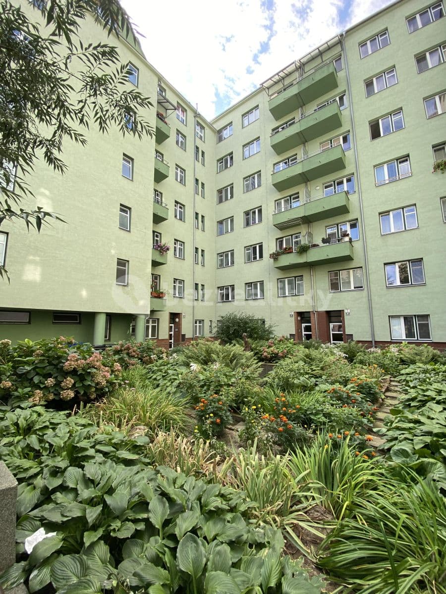 Prenájom bytu 1-izbový 37 m², Příční, Brno, Jihomoravský kraj Prenájom bytu 1-izbový 37 m², Příční, Brno, Jihomoravský kraj